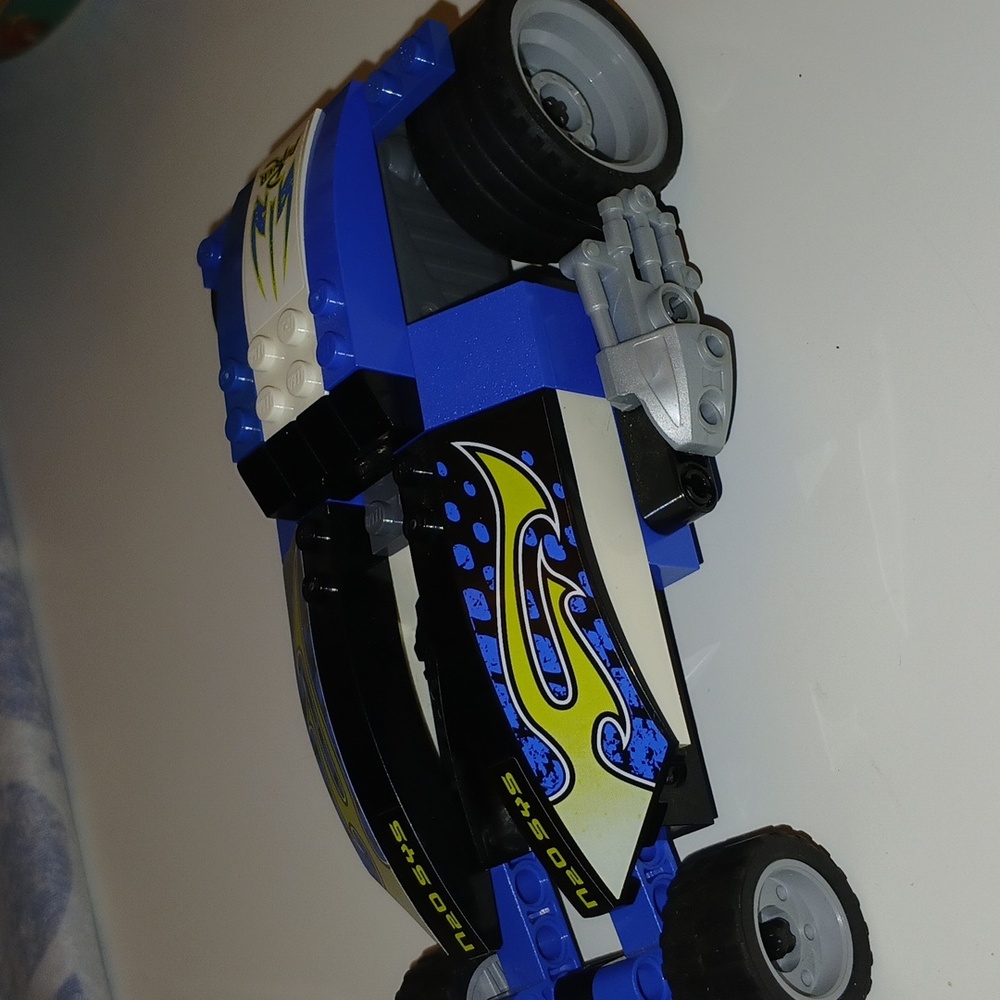 Lego Race Car - Picture 3 of 6